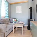 Pet Friendly In With Sauna *