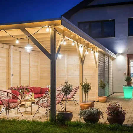 Beautiful In With Sauna Prázdninový dům Nowecin